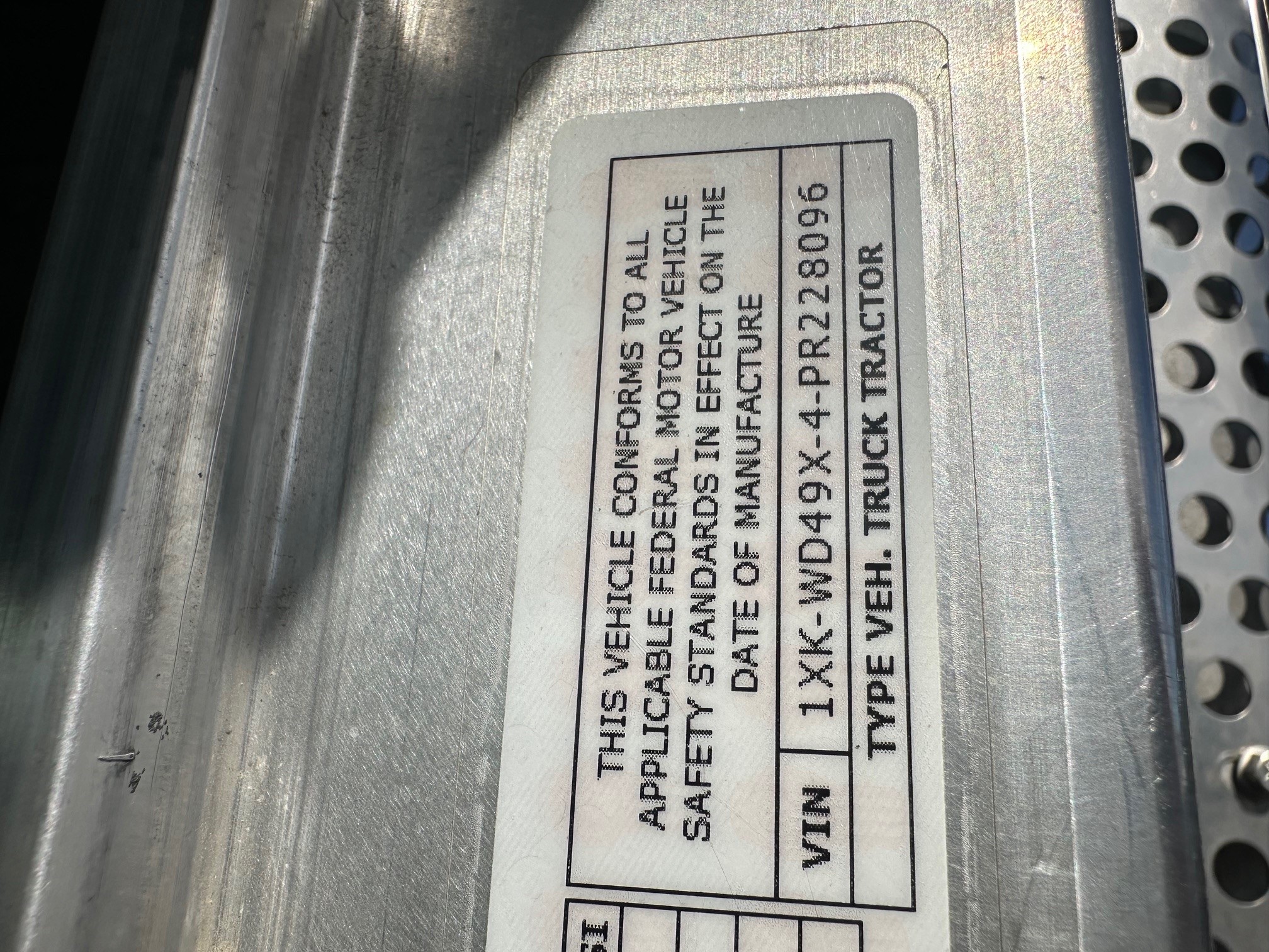 2023 KENWORTH W900L - image 6 of 6
