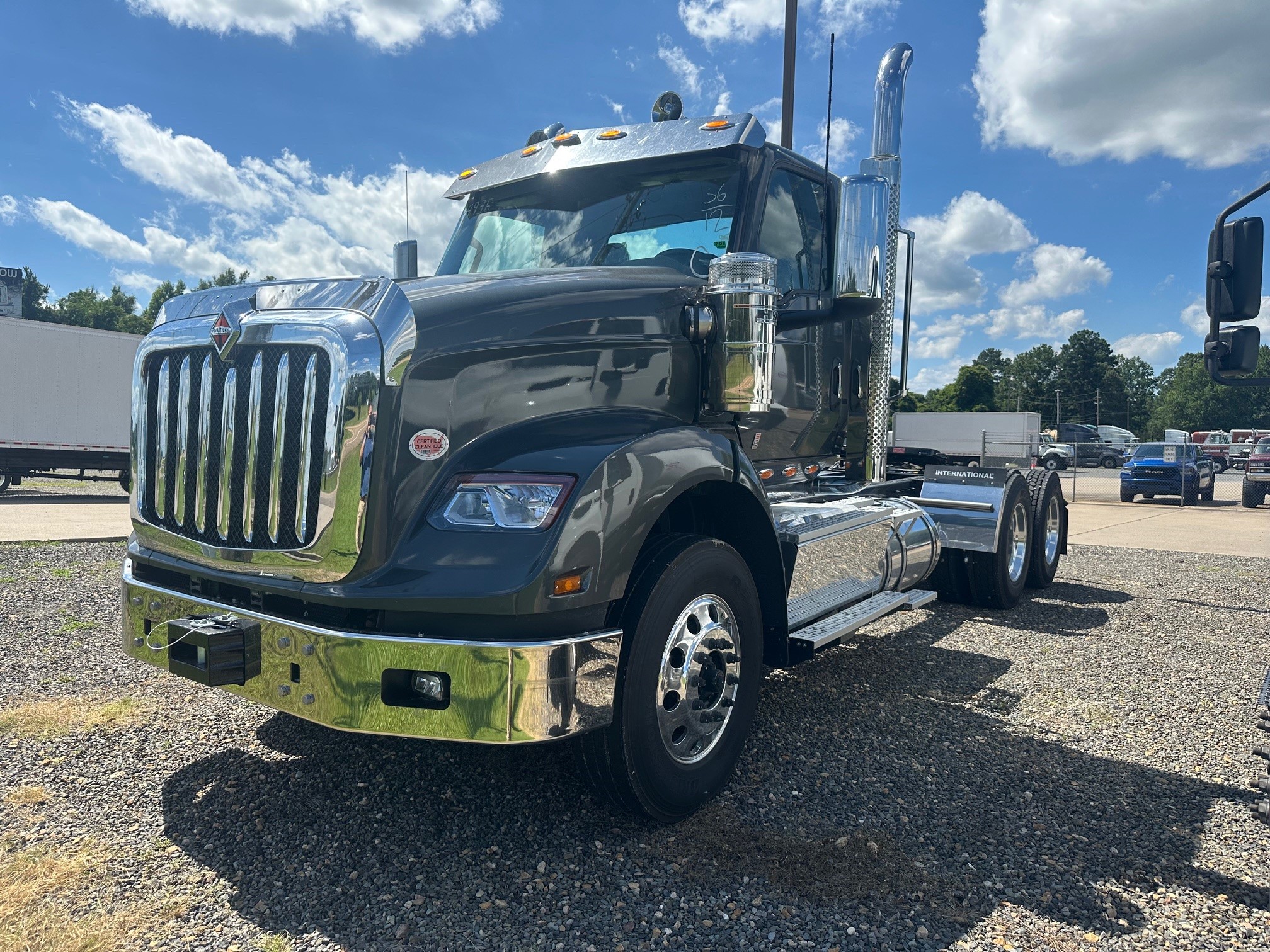 2026 INTERNATIONAL HX620 TN329936 - image 1 of 6
